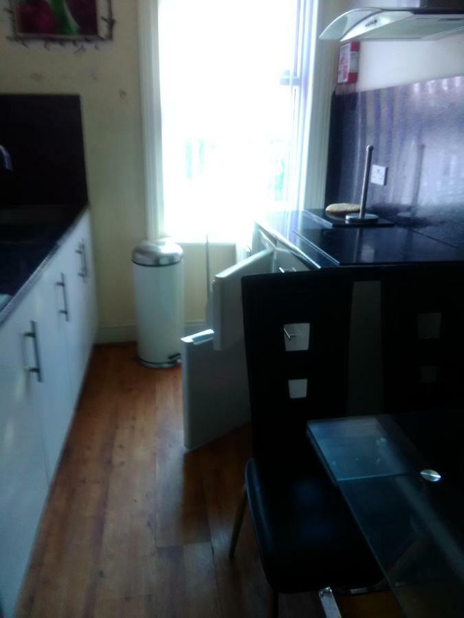 K.K'S North Station Self Catering Holiday Apartments Blackpool Esterno foto