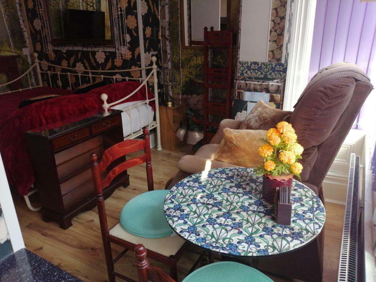 K.K'S North Station Self Catering Holiday Apartments Blackpool Esterno foto